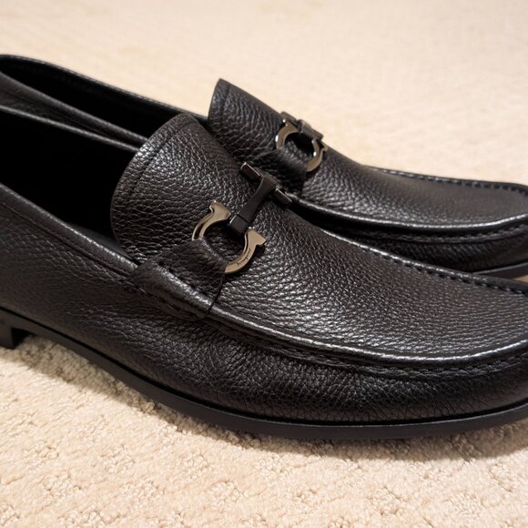 Salvatore ferragamo grandioso loafers. Black. Size 12D main image 5